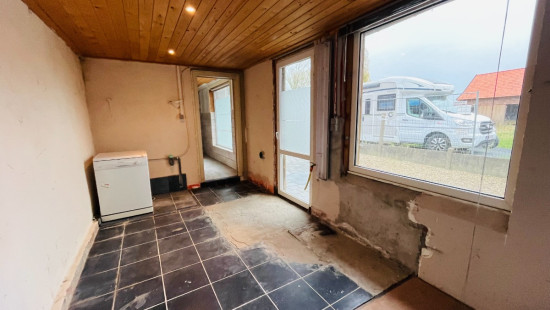 Zonnebeeksestraat - 8 - - 8890