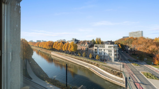 Coupure Rechts - 944 - - 9000