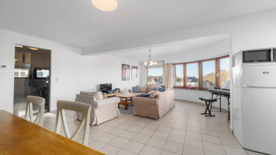 Coupure Rechts - 944 - - 9000