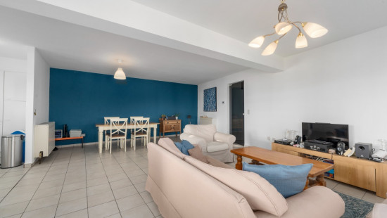 Coupure Rechts - 944 - - 9000