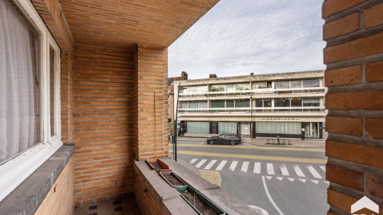 Leuvestraat - 2 - - 9320