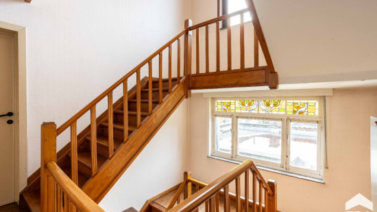 Leuvestraat - 2 - - 9320