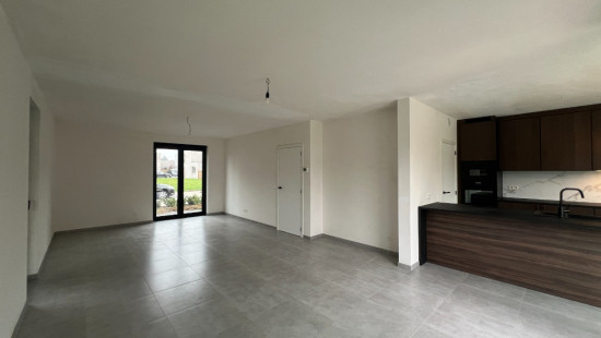 Spijbelveld - 6 - - 3990