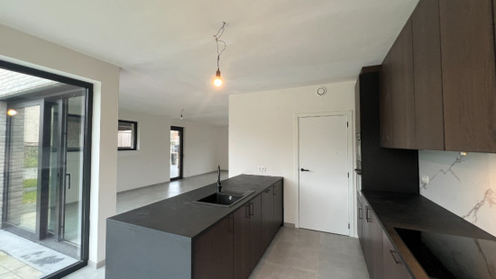 Spijbelveld - 6 - - 3990