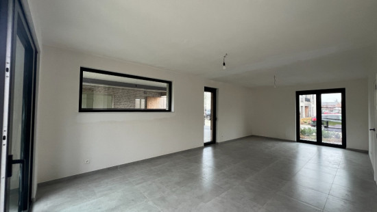 Spijbelveld - 6 - - 3990