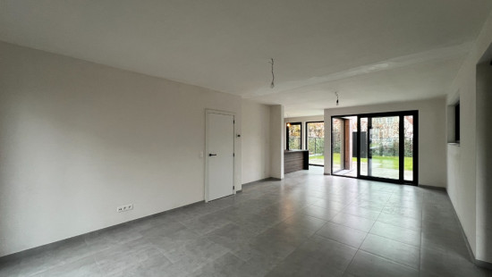 Spijbelveld - 6 - - 3990