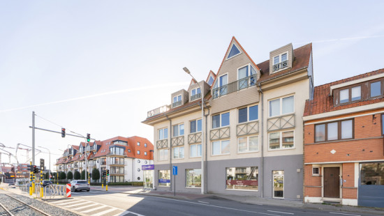 Albert I laan (Triniteyt) - 77 - - 8620