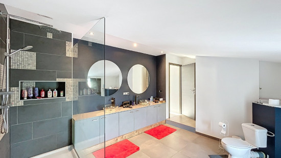 Rue Max Buset - 130 - - 4400