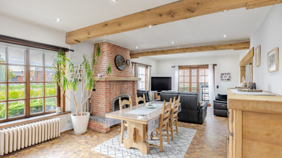 Moershoofde - 17B - - 9980