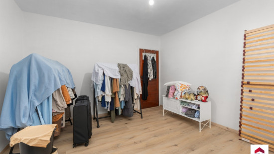 Koningin Astridstraat - 42 - - 1730