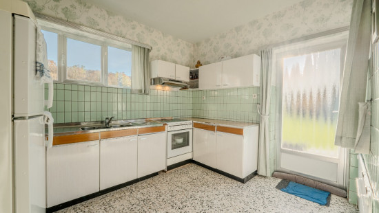 Rue Célestin Hastir - 84 - - 5150