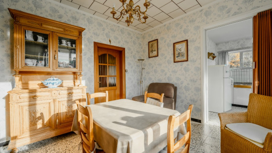 Rue Célestin Hastir - 84 - - 5150