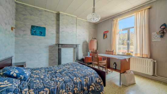 Rue Célestin Hastir - 84 - - 5150