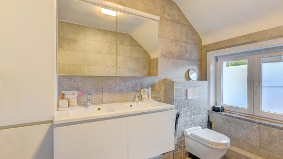 Staatsbaan - 240 - - 3210