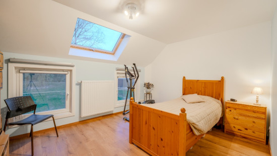 Rue de la Tour - 8 - - 5170