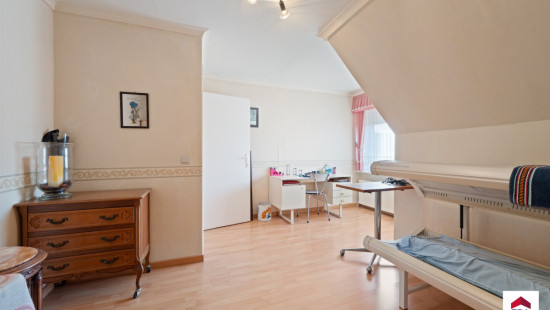 Leegstraat - 44 - - 8780