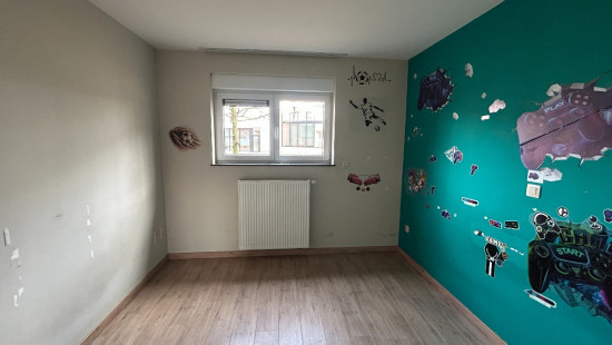 Leopoldlaan - 29 - bus 1 - 3900