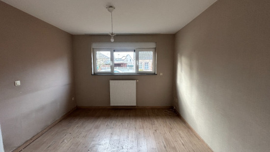 Leopoldlaan - 29 - bus 1 - 3900