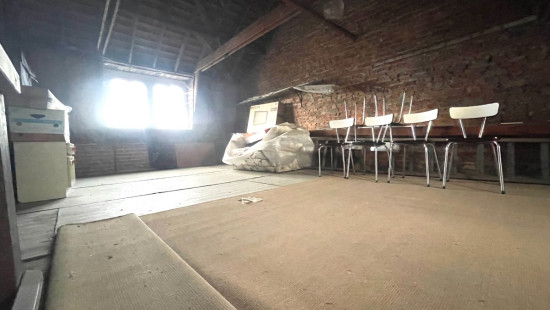 Komenstraat - 31 - - 8940