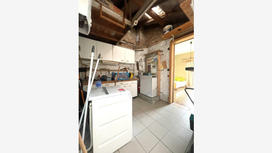 Komenstraat - 31 - - 8940