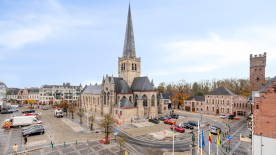 Markt - 1 - 31 - 8790