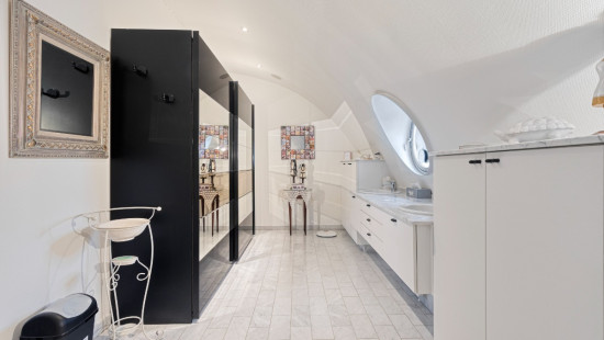 Markt - 1 - 31 - 8790