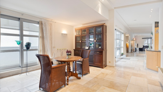 Markt - 1 - 31 - 8790