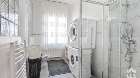 Rue des Palais - 123 - - 1030