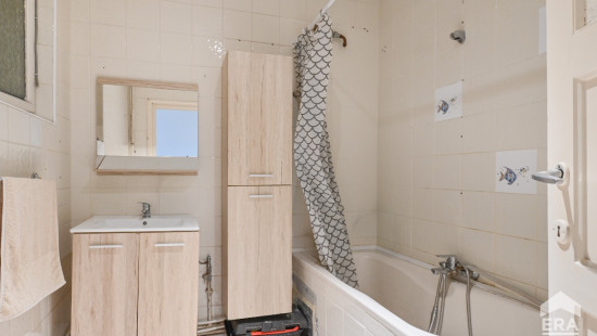 Rue des Palais - 123 - - 1030