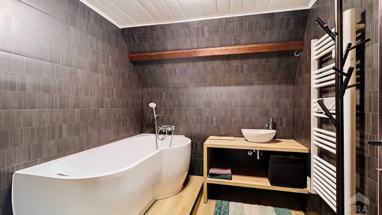 Chaussée de Bruxelles - 713 - - 6210