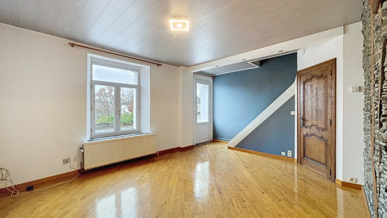 Rue de la faloise - 24 - - 6840