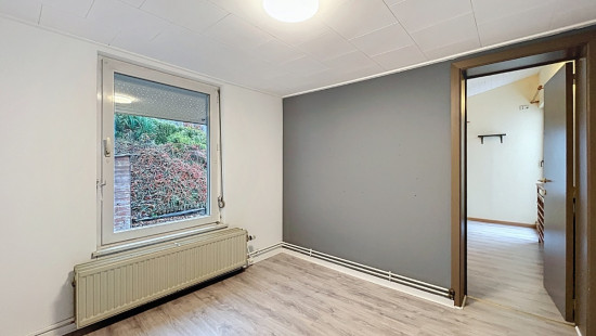 Rue de la faloise - 24 - - 6840