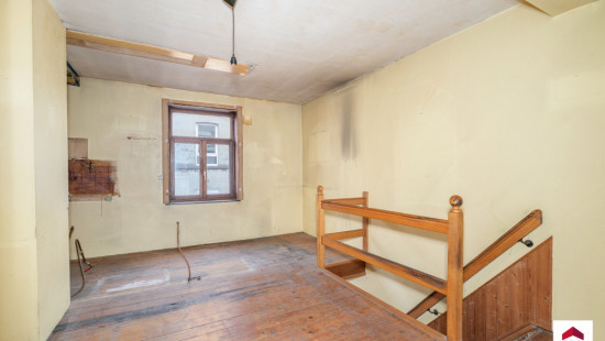 Stationsstraat - 6 - - 1630