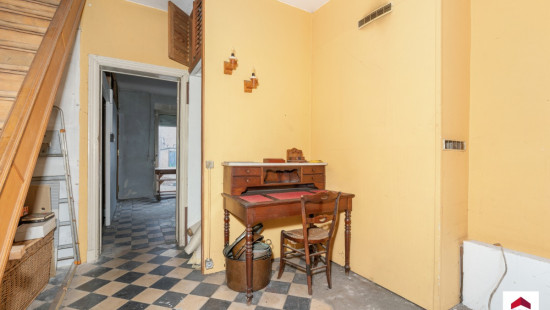 Stationsstraat - 6 - - 1630