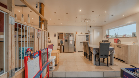 Rue de Namur - 78 - - 5380