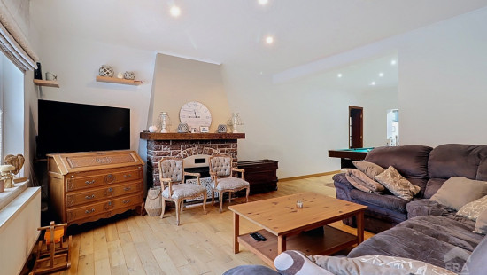 Avenue des Combattants - 123 - - 1470