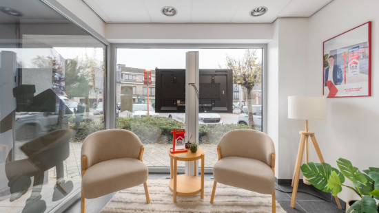 Markt - 57a - - 9240