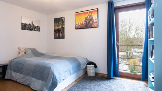 Rue de Marche - 38 - - 6640