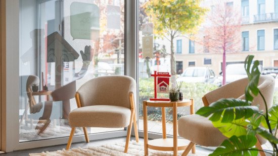 Markt - 57a - - 9240