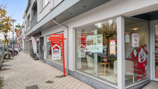 Markt - 57a - - 9240