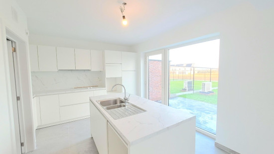 Pieter Breughelstraat - 11 - - 8550