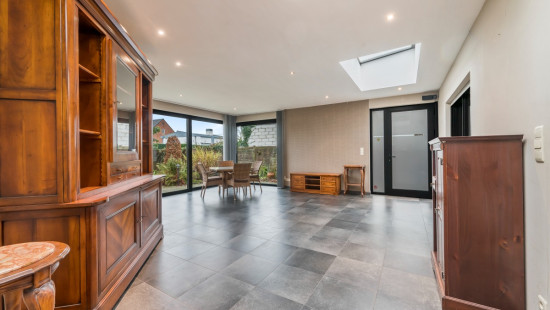 Weertstraat - 74 - - 2880