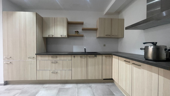 Speldenstraat - 18 - - 8940