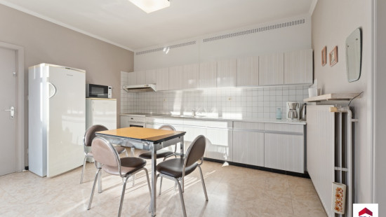 Marialoopplaats - 18 - - 8760