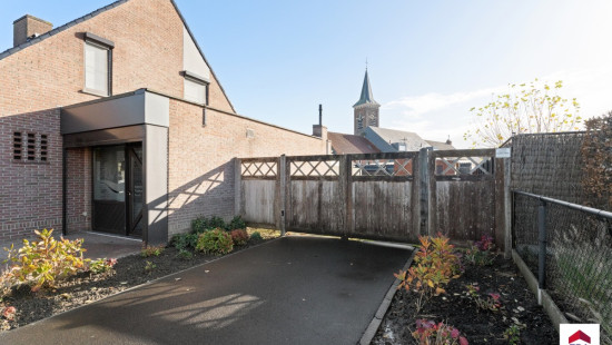 Marialoopplaats - 18 - - 8760