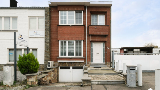 Montenakenweg - 44 - - 3800