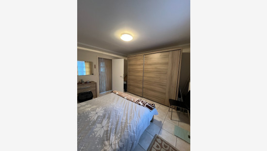 Waalstraat - 114A - - 9870