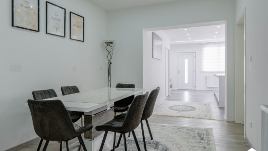 Montenakenweg - 44 - - 3800