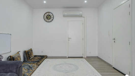 Montenakenweg - 44 - - 3800