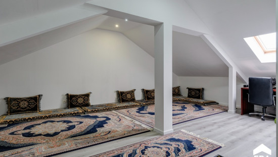 Montenakenweg - 44 - - 3800